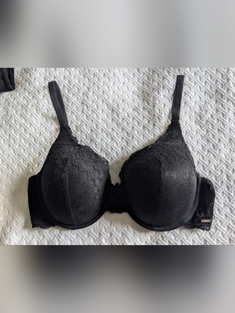 La Vie En Rose | Black Lace Underwire Bra